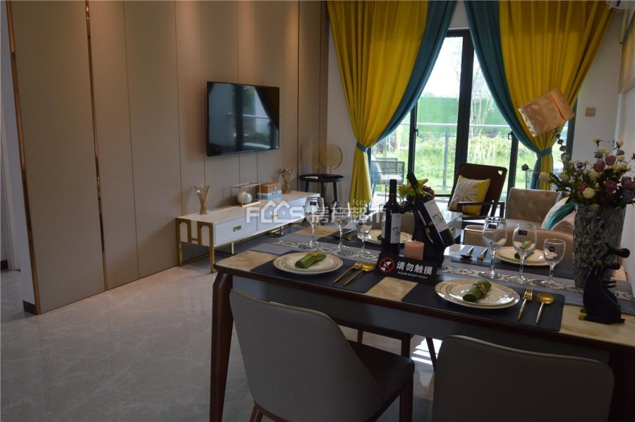 掌舵·银滩楼盘样板间图1